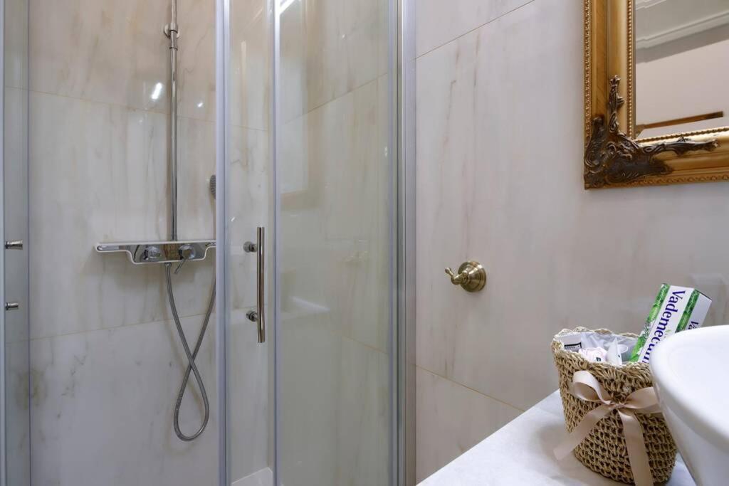 Chrystal Apps Integral Apartment Rijeka Ngoại thất bức ảnh
