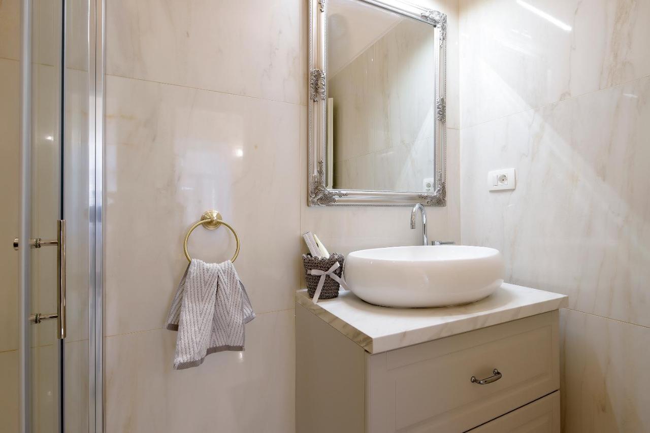 Chrystal Apps Integral Apartment Rijeka Ngoại thất bức ảnh